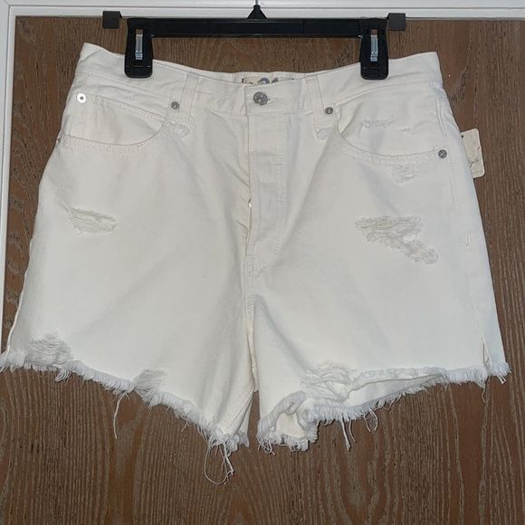 Free People Women's Makai Cutoff Jean Shorts size 25 NWT Bright White Button Fly - Picture 3 of 11
